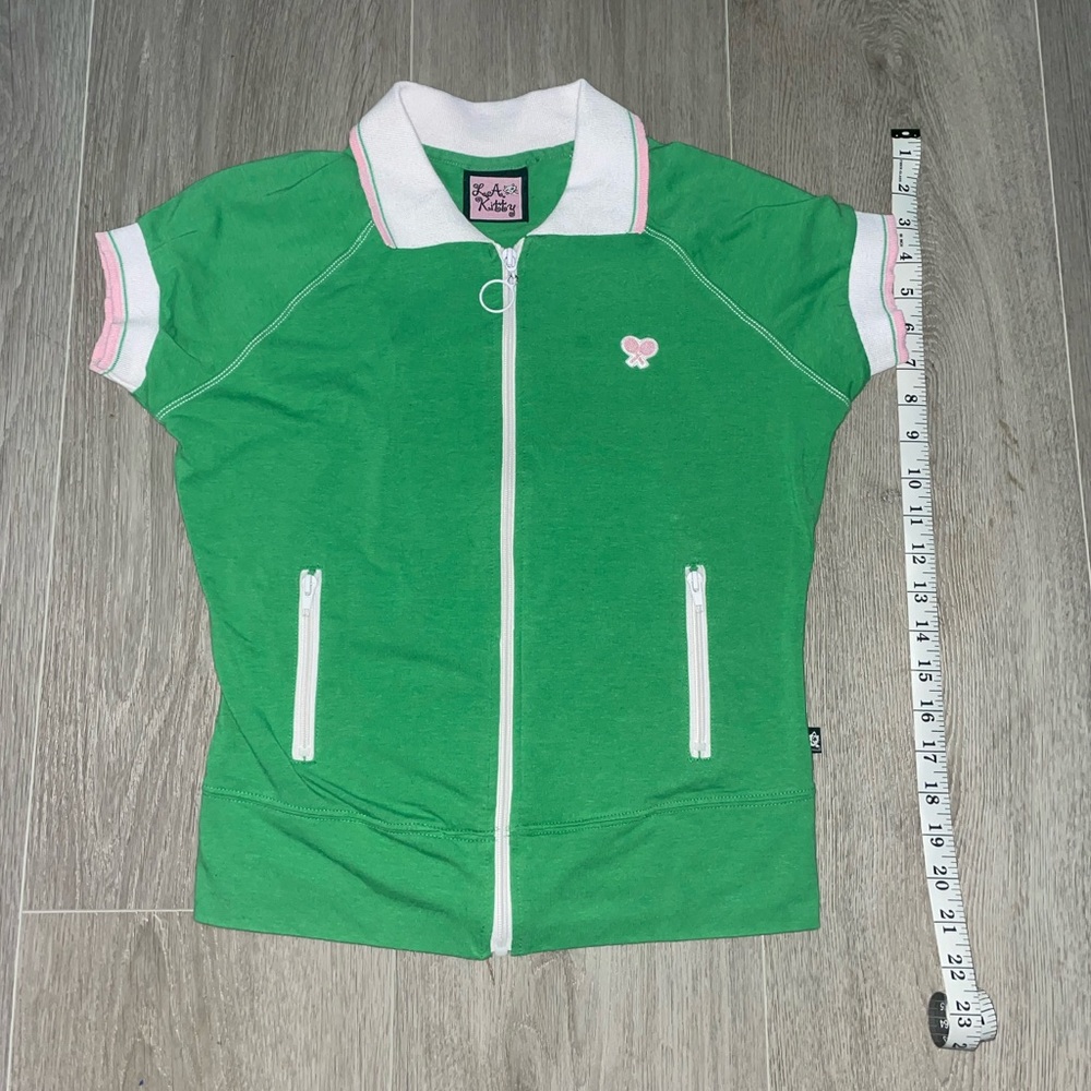 LA Kitty Collared Tennis Top ⚫︎ Large